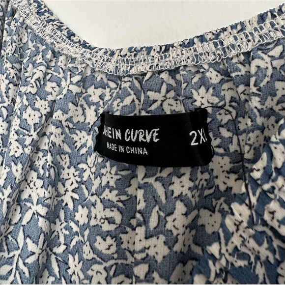 Blue and White Floral Ruffled Dress with removable belt - Picture 4 of 6